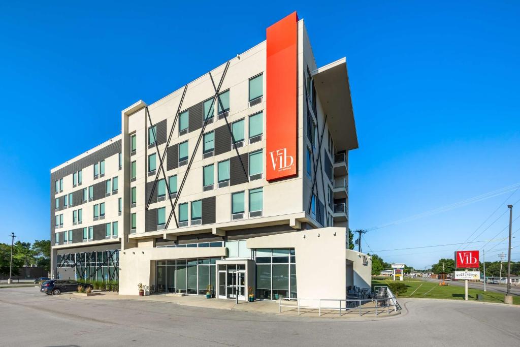 Vīb Best Western Springfield image