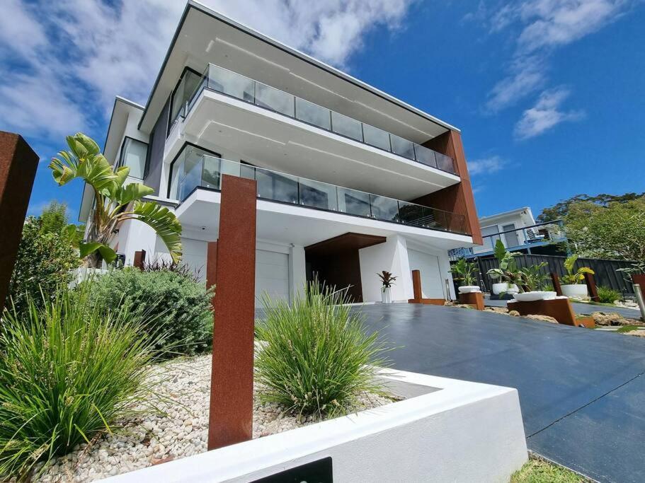 Vue One Nelson Bay Waterfront Luxury photo 1