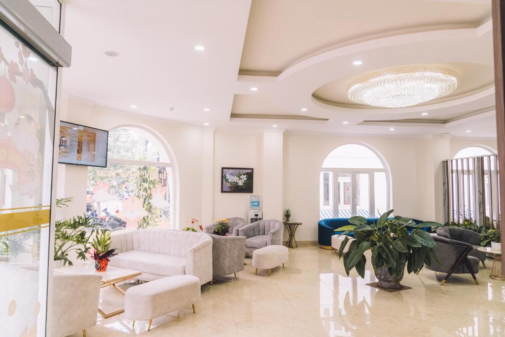 Dalat Paradise Hotel