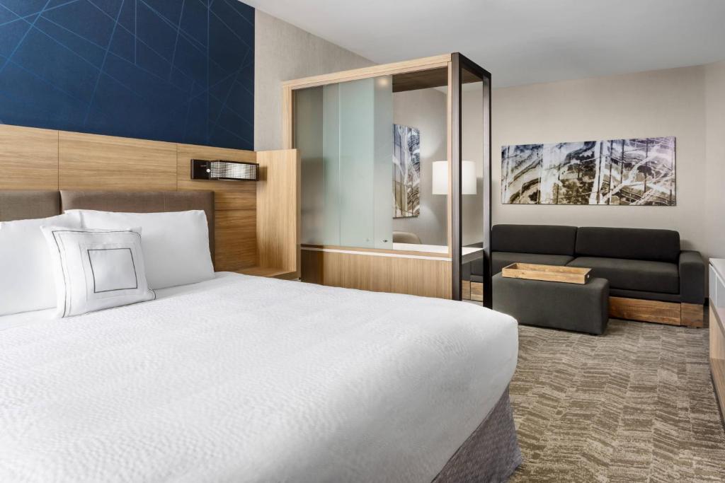 SpringHill Suites by Marriott Belmont Redwood Shores image