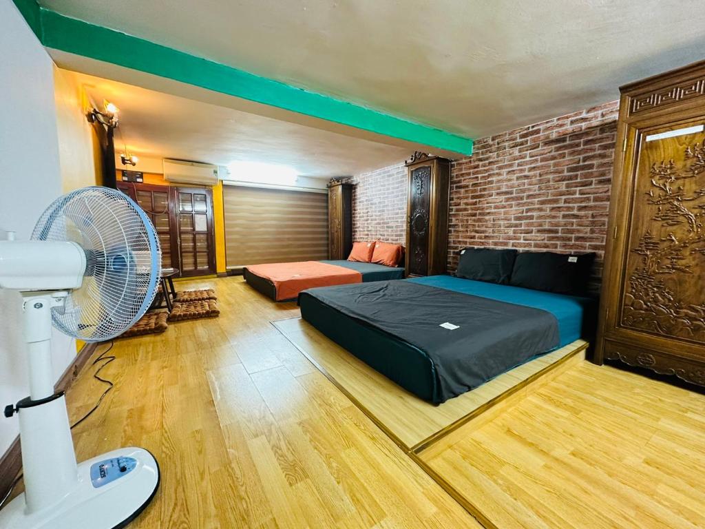 Kolor Red Home,Bungalow Old Quarter,4 paxs,3 mins to Hoan Kiem Lake