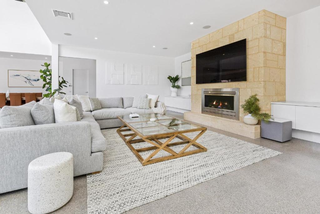 Opulence on Olive - Resort Luxury In Blairgowrie, Opposite Yacht Club photo 3