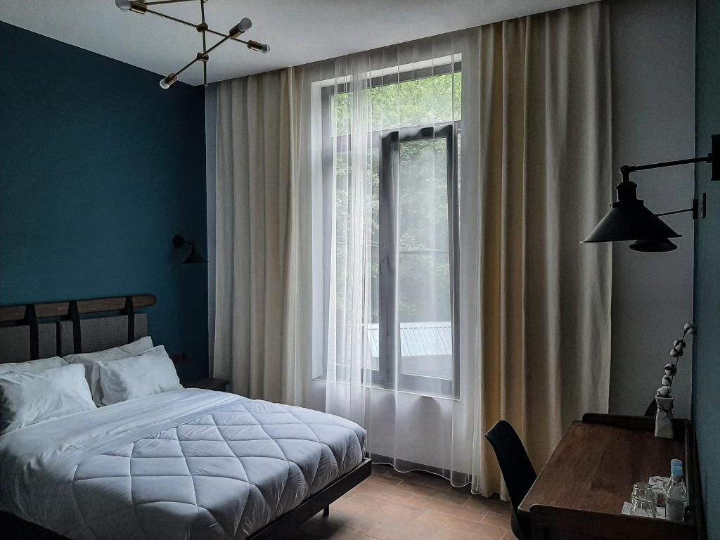 Innwoods Hotel photo 3
