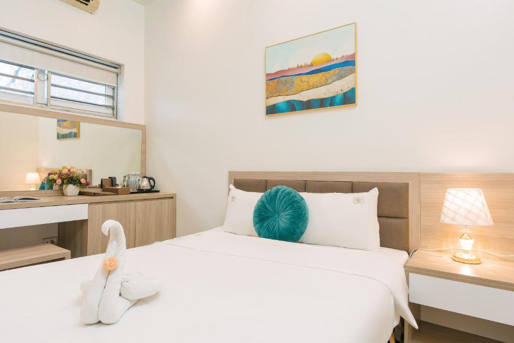 The New Century Hotel and Spa- City Center- Thống Nhất Park