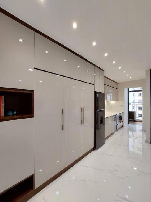 Căn hộ cao cấp sân bay TSN 1