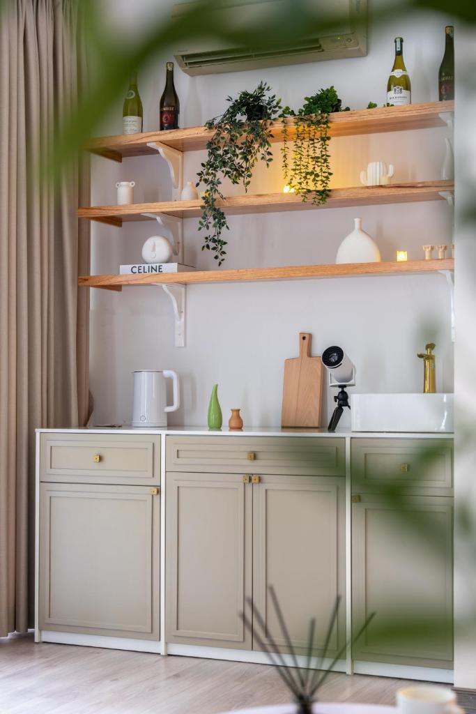 Hanoi Opera Homestay 10m to HoanKiem Lake Old Quarter Ha Noi