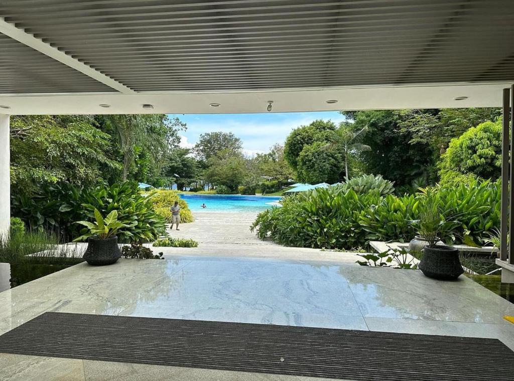 Rosecan at Tambuli Resort, Cebu City