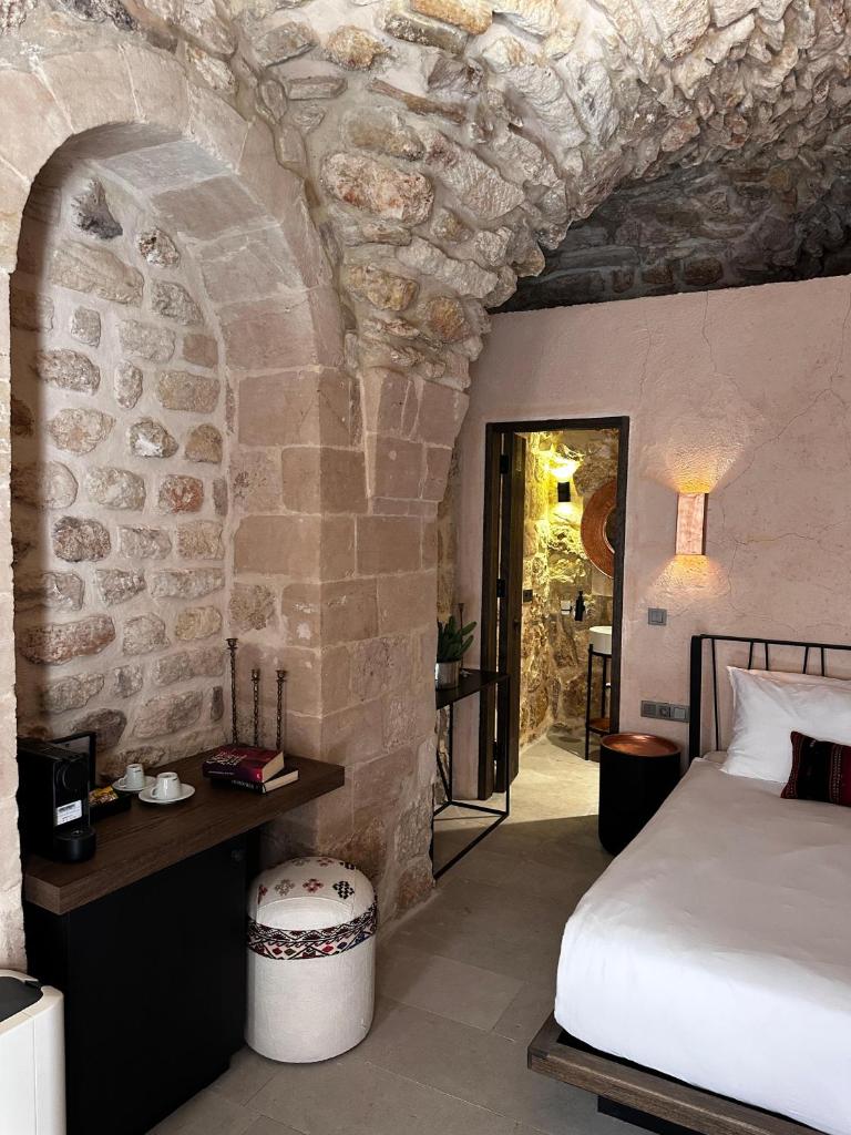 Mirsoum Han Room Type - Deluxe Room