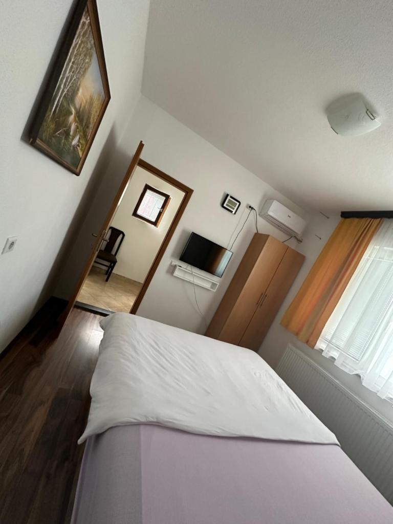 Apartmani Neretvica Ostrožac photo 2