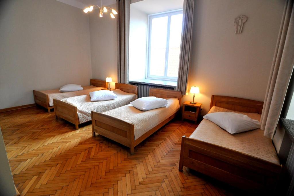 Четырехместный (Четырехместный номер), Kauno Arkivyskupijos Guest House