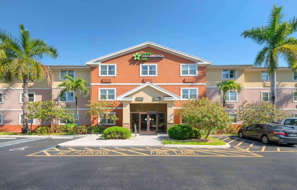 Extended Stay America Suites West Palm Beach Northpnt Corpor image