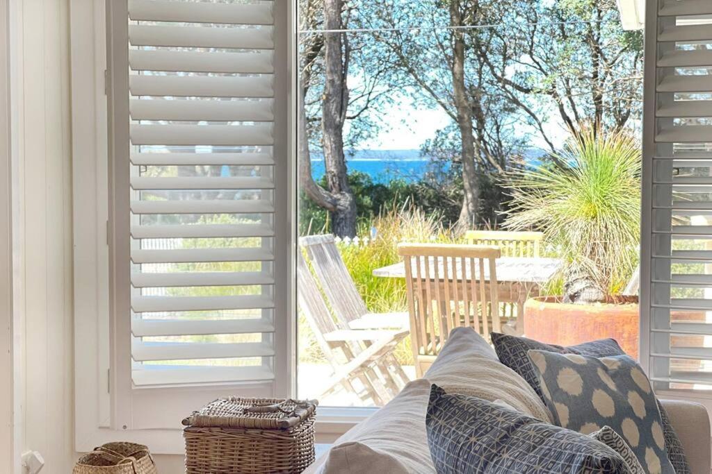 Amanzi Beach House - just 10m to Collingwood Beach! photo 2