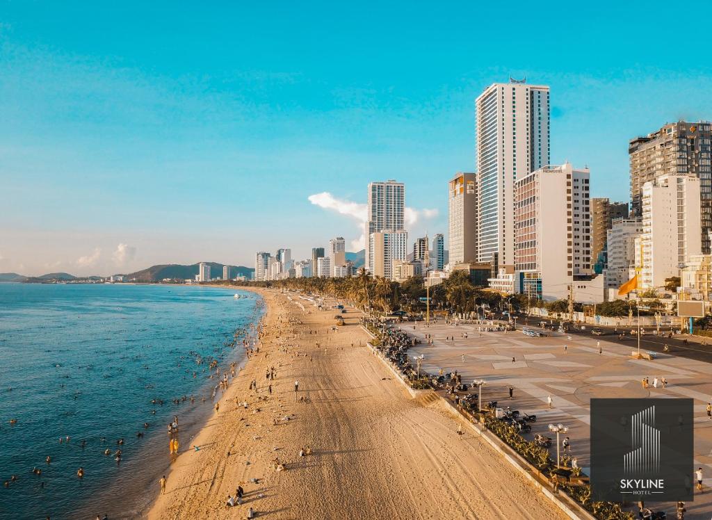 SKYLINE PEARL BEACH five-stars Hotel & Residences