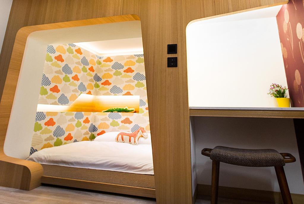 雀客旅館-台中中山