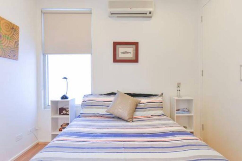 2 Bed 3 Bath Right on the Beach WOW Great Value photo 1