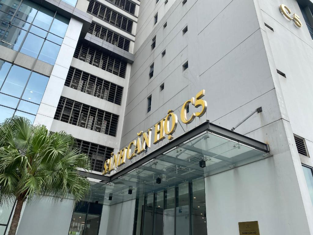 Vinhomes D'Capitale Hanoi - South Land