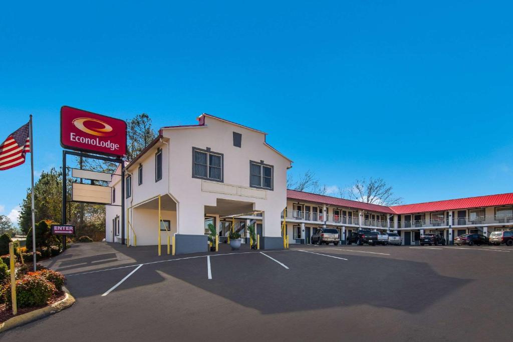 Econo Lodge Calhoun North Damascus image