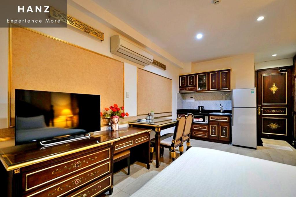 HANZ 345 Business Suite Grand Residence