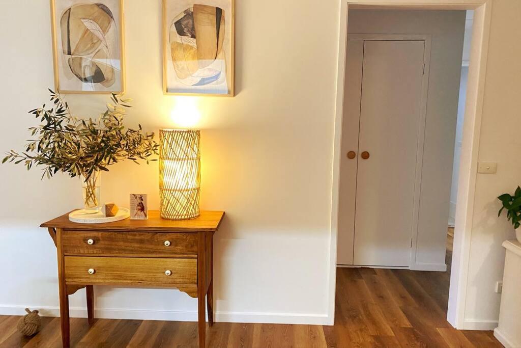 Central Renovated Apartment with Balcony photo 4