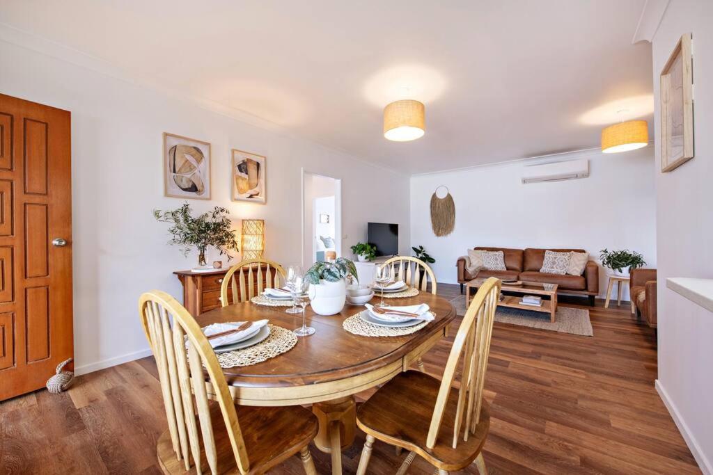 Central Renovated Apartment with Balcony photo 1