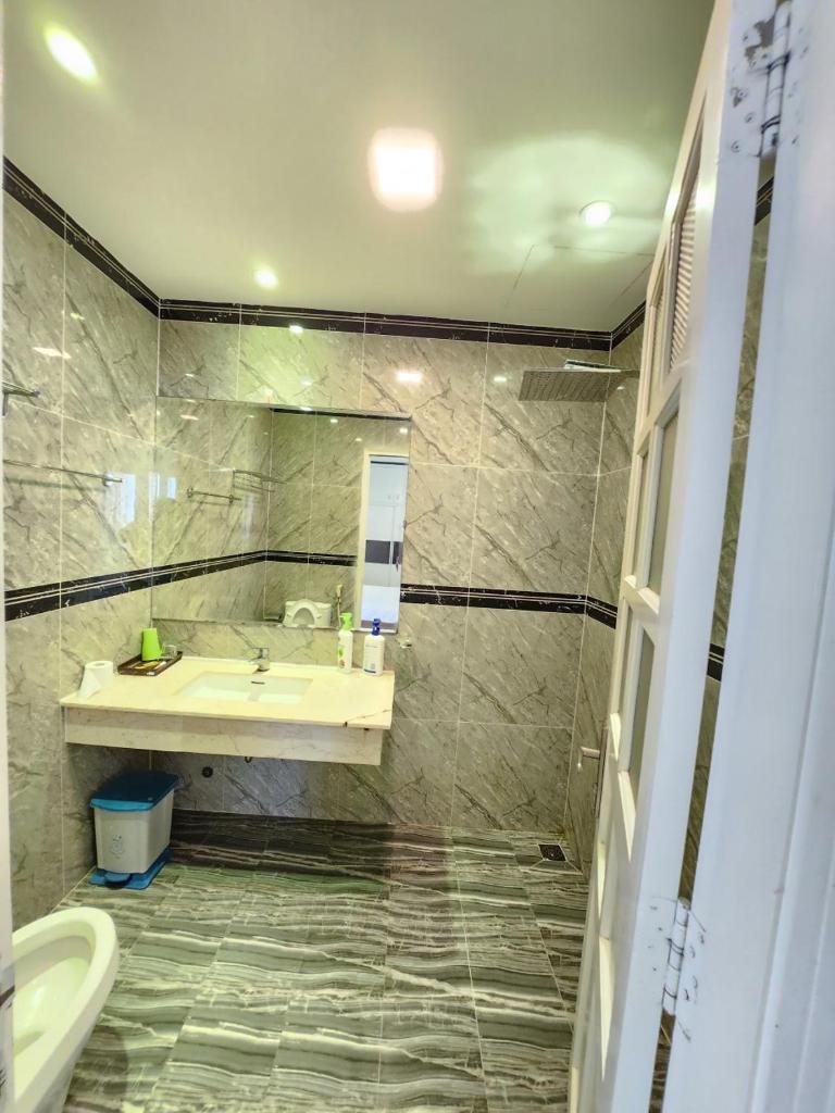 B9 Đồi Ngọc Tước - 5 phòng ngủ - Bãi Sau