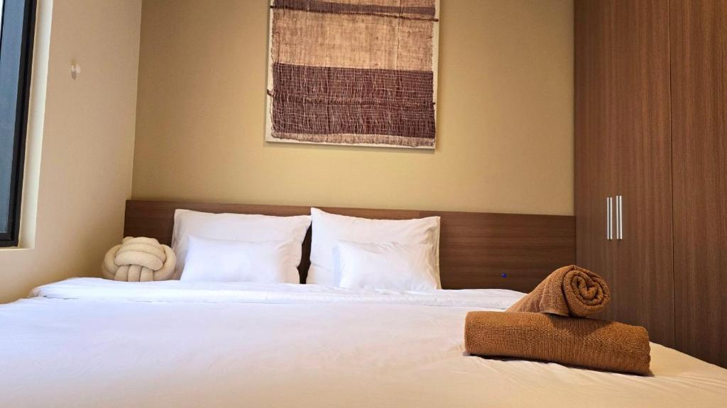 Peaceful Saigon Apartment