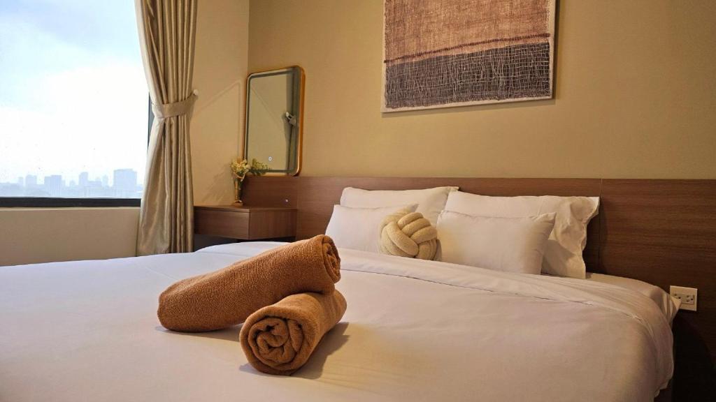 Peaceful Saigon Apartment