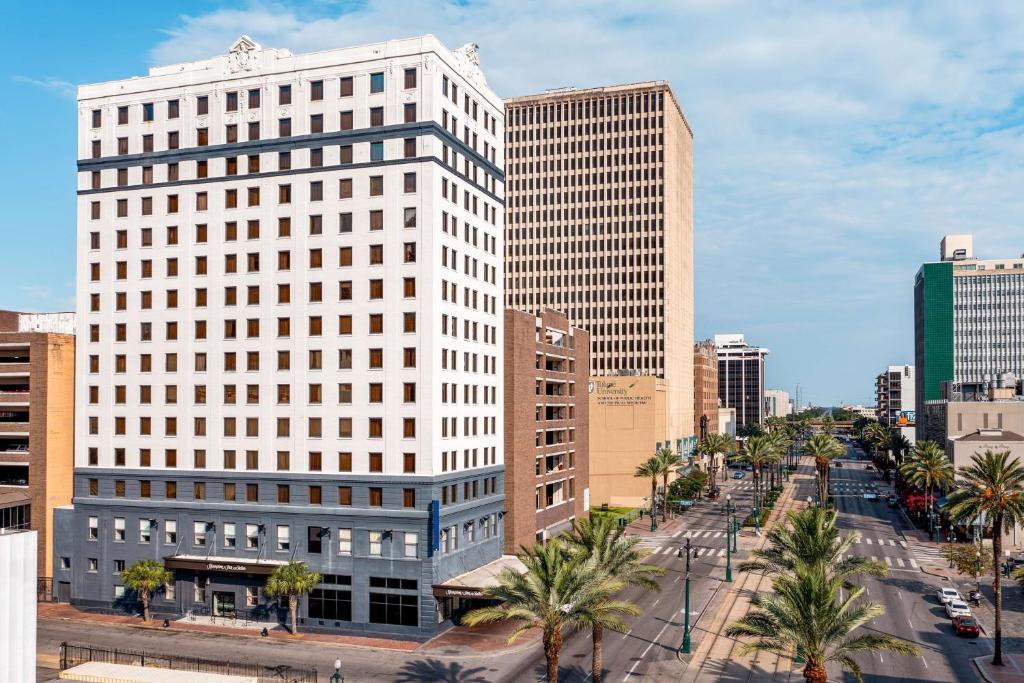 Hampton Inn & Suites New Orleans Canal St. French Quarter image