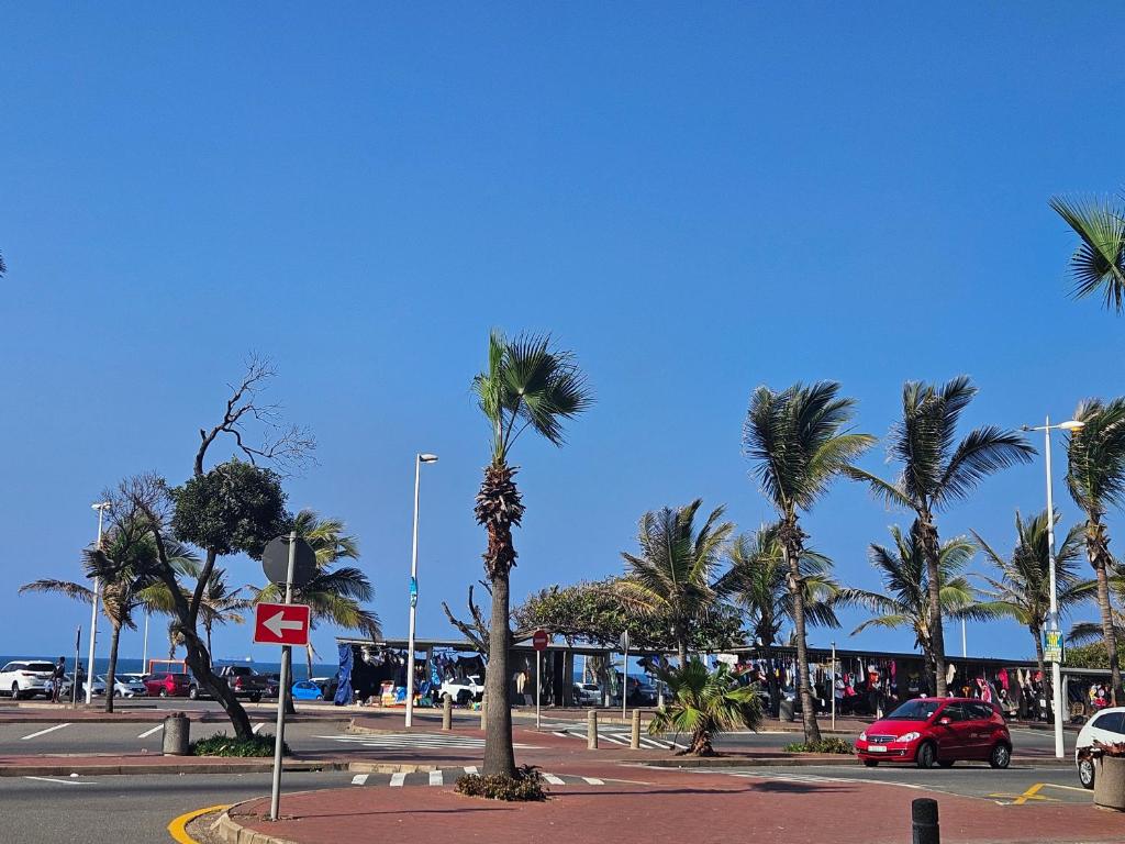 Oceanic 88 North Beach Durban - Tap to explore photos