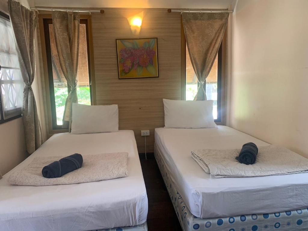 Seashell Resort Room Type - Bungalow with Garden View