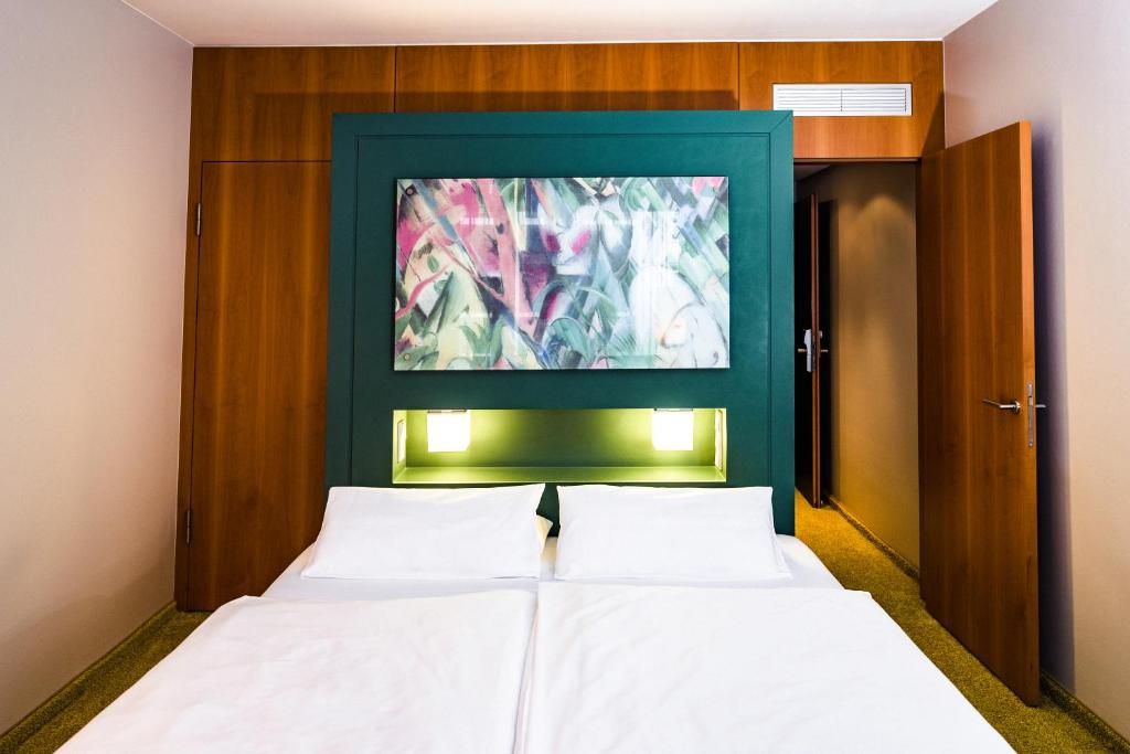 Hotel Der Blaue Reiter Design- & Tagungshotel - Tap to explore photos