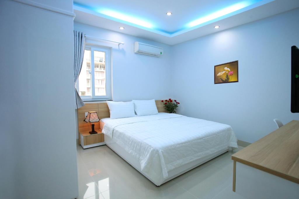 Апартаменты (Стандартный двухместный номер с 1 кроватью и окном), An Phu Gia Apartment