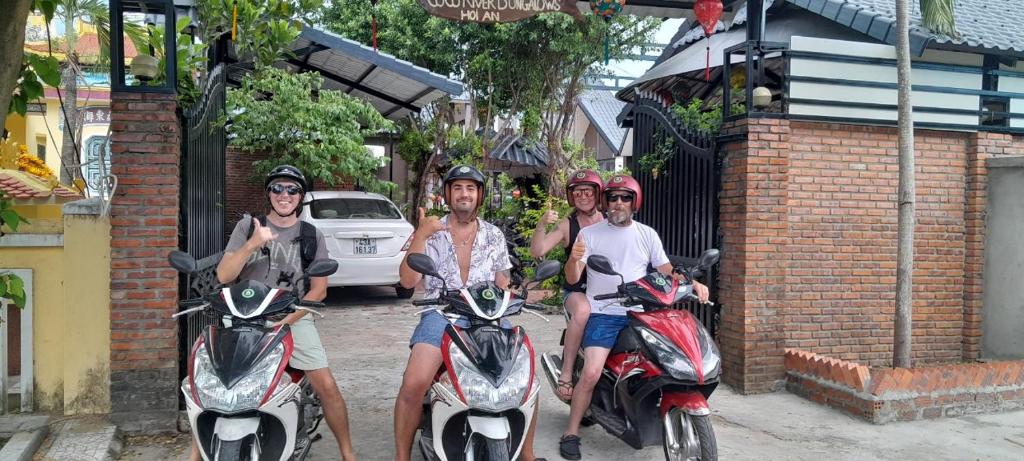 Coco River Bungalows