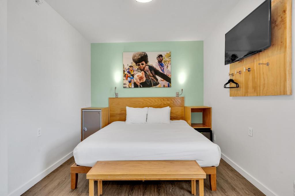 The Quisby Hotel Room Type - Standard King Room