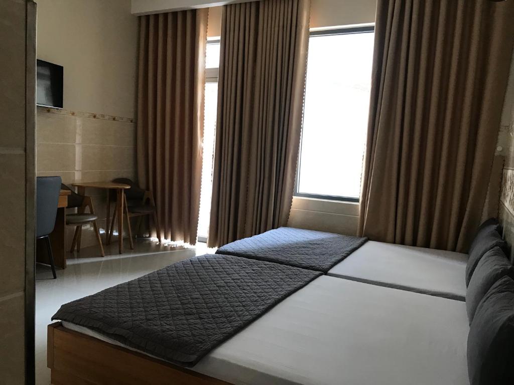 Khách sạn Thiên Các Qn