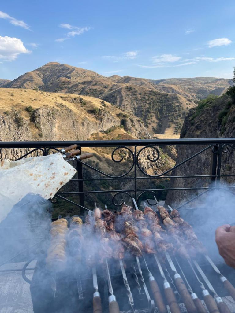 Vahagni guest house in Garni photo 3