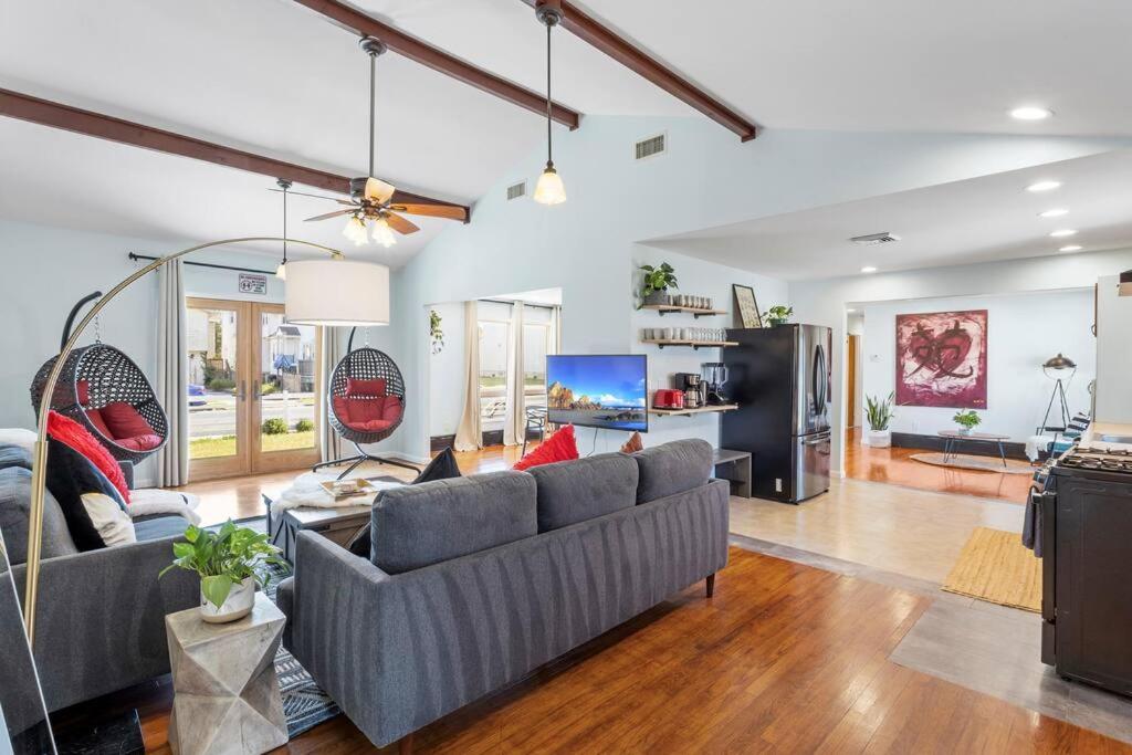 AC Beach Farmhouse Retreat - 5BD 2BA - Tap to explore photos