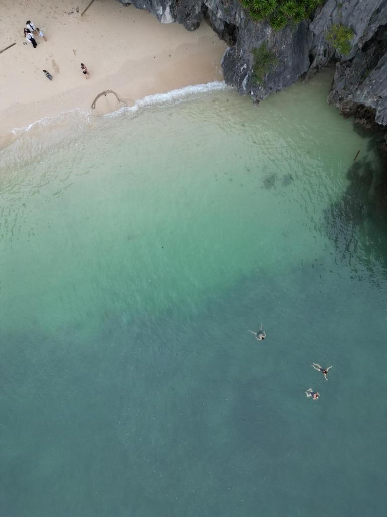 Emerald Lan Ha Cruise