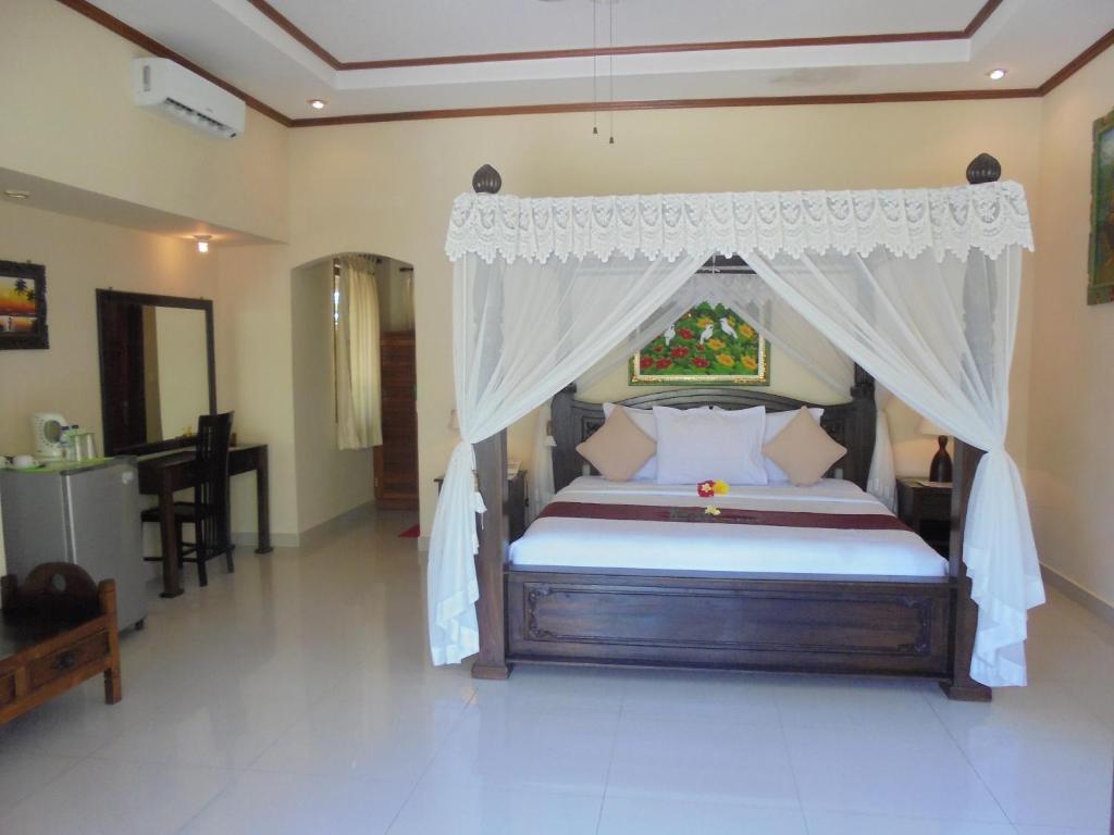 Arya Amed Beach Resort and Dive Center photo 1