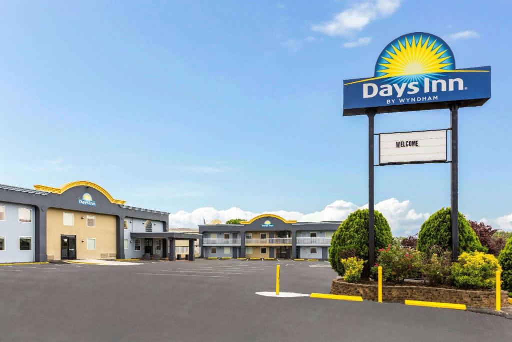 Days Inn by Wyndham Aberdeen image