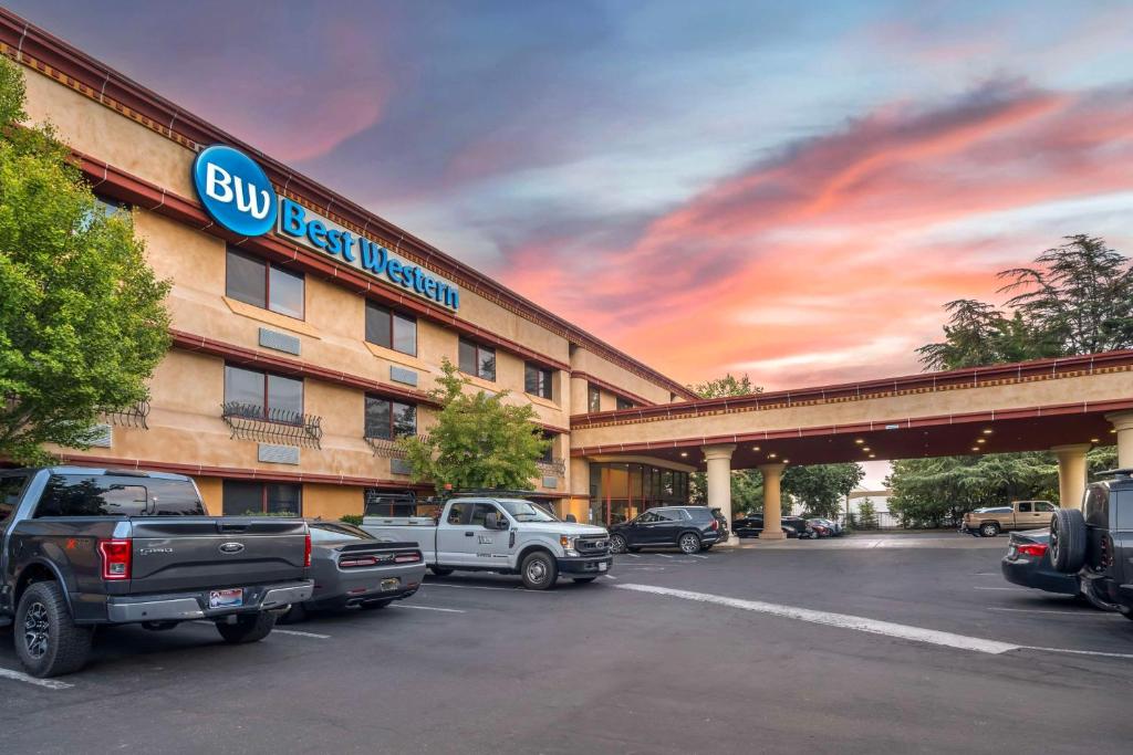 Best Western Heritage Inn - Chico image