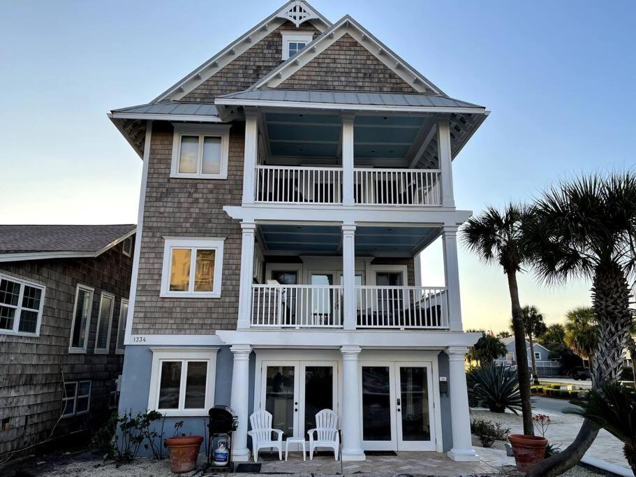 Be A Nomad - Lovely Entire Home with Ocean Views image