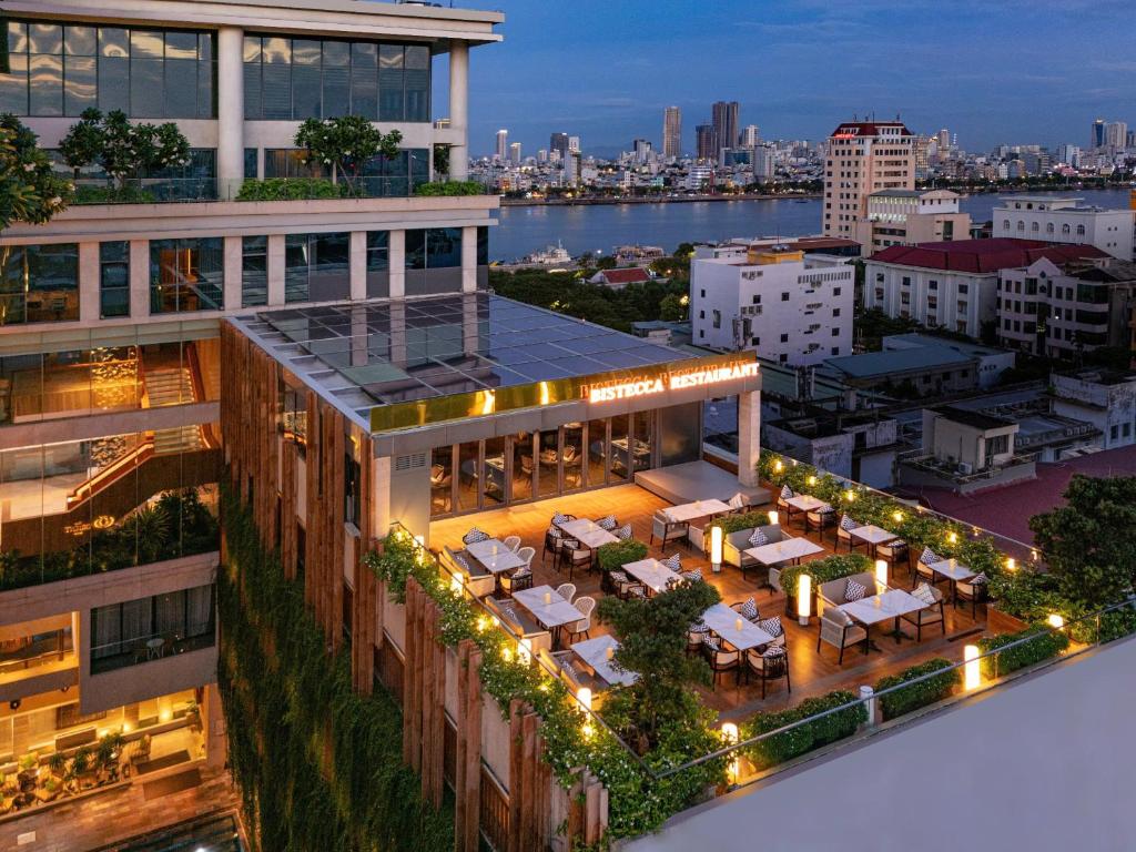 New Orient Hotel Da Nang