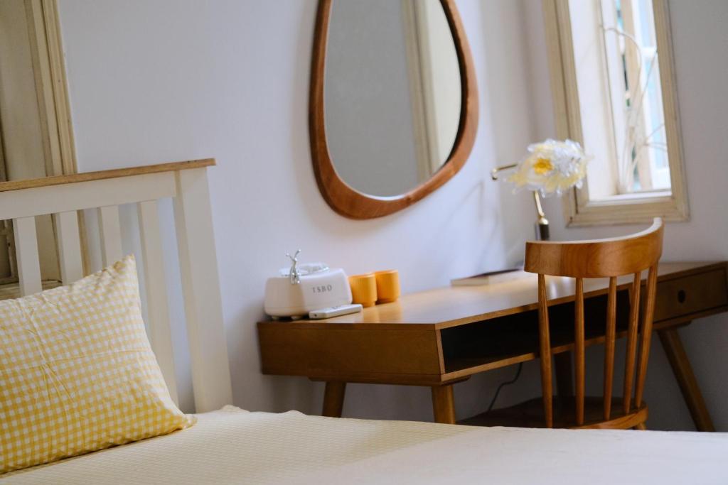 NGÁO Home - West Lake