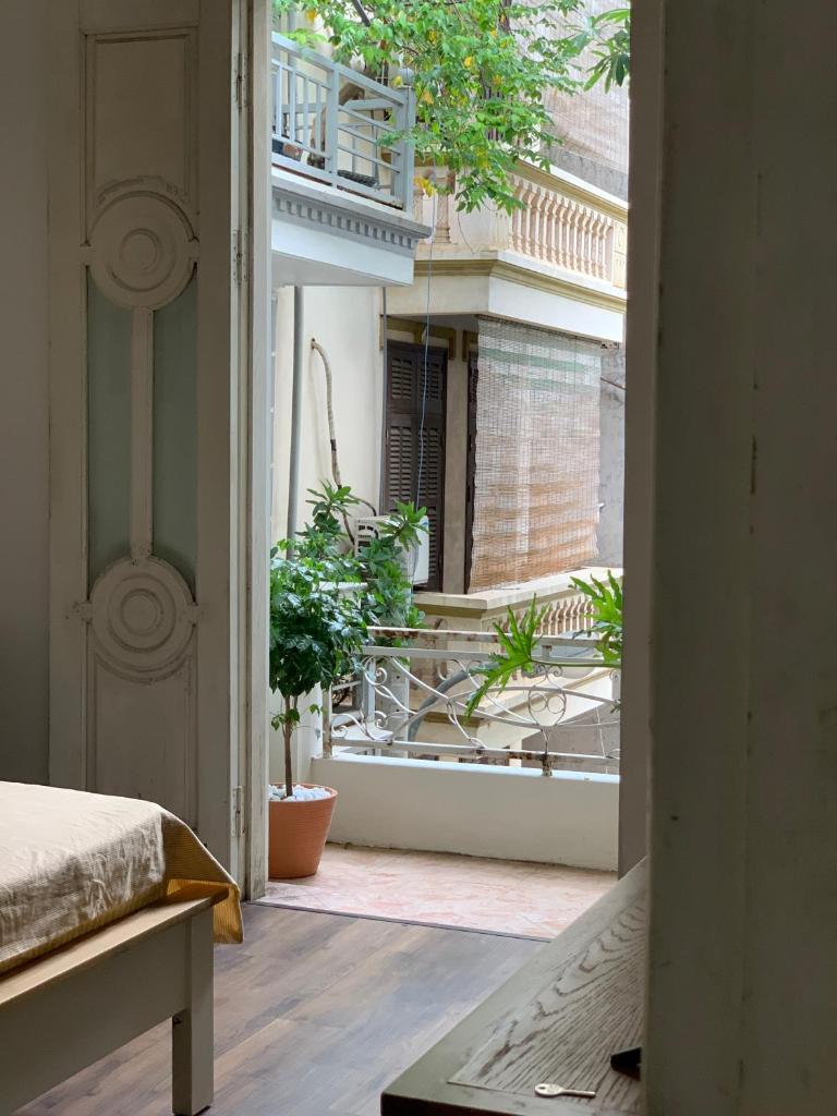 NGÁO Home - West Lake