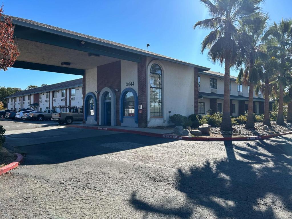 Studio 6 Suites Cameron Park, CA – Folsom image