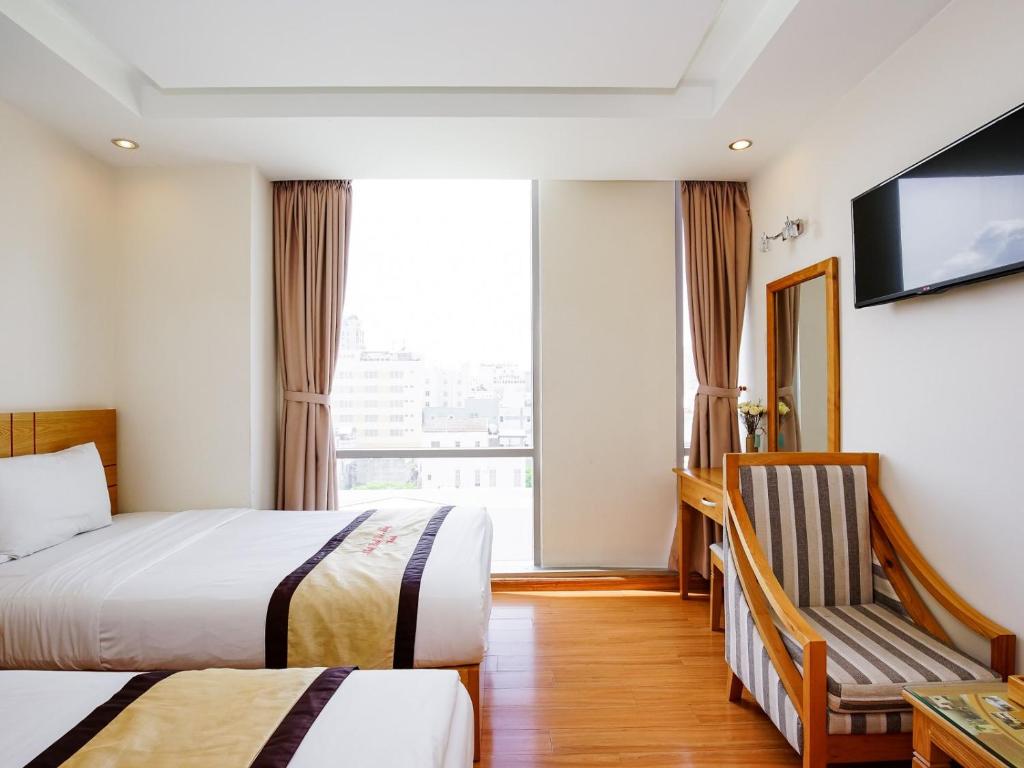 Khách sạn Nhật Linh