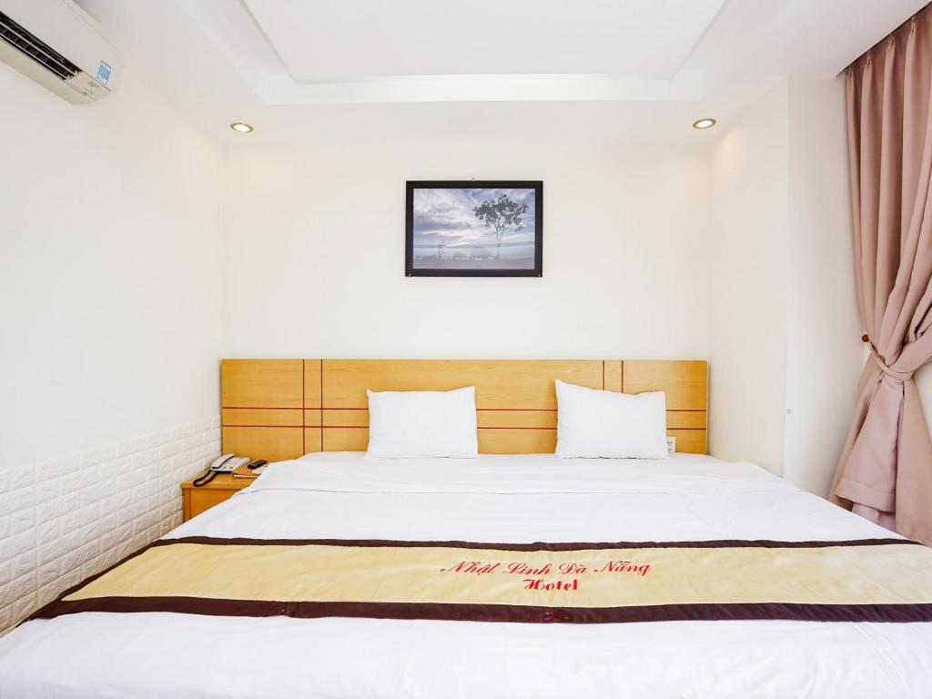 Khách sạn Nhật Linh
