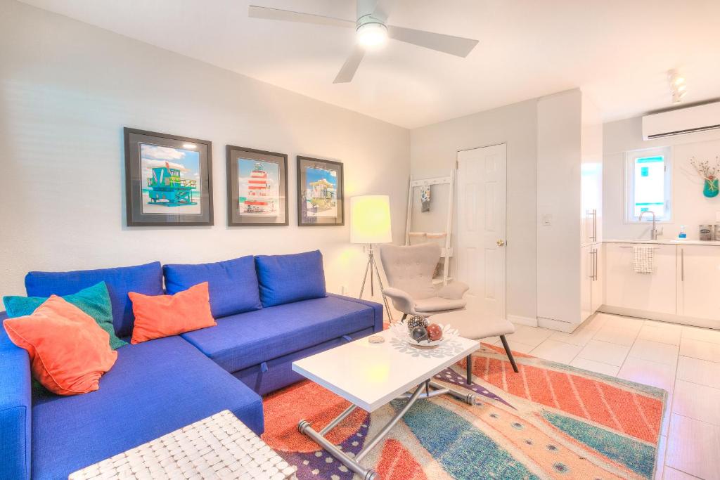 Tropic Terrace #21 - Beachfront Rental image