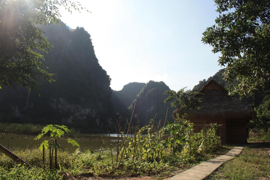 Ninh Binh Valley Homestay